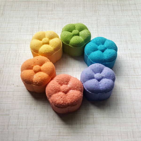 Bath Bomb - Flower Power Minis - 6 mini flowers