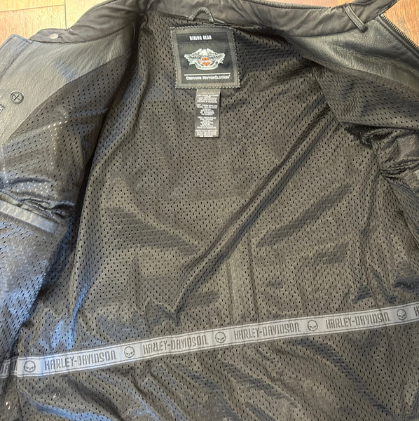 Harley-Davidson Roadshow Switchback Lite Buffalo Leather Riding Jacket – 2XL. 97081-16VM